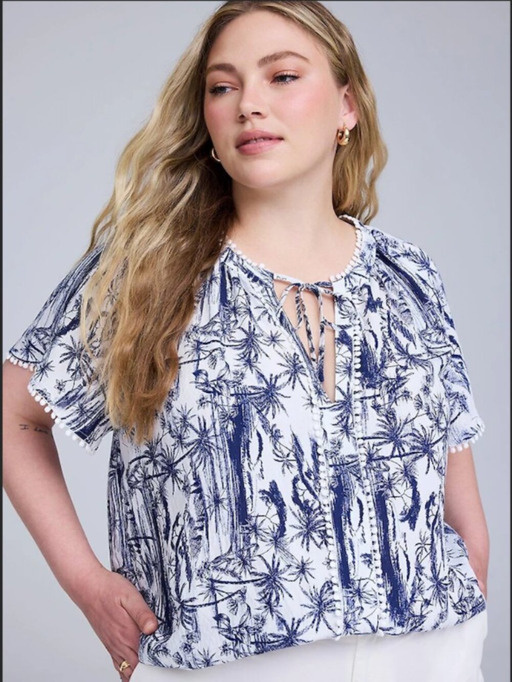Torrid Belle Isle Blue White Carolina Palms Print Pom Pom Popover Top Plus Size